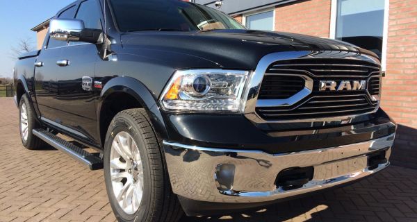 Gefeliciteerd Geerink Welding met deze prachtige Dodge Ram 1500 Longhorn. Heel erg bedankt voor het vertrouwen en veel rijplezier!